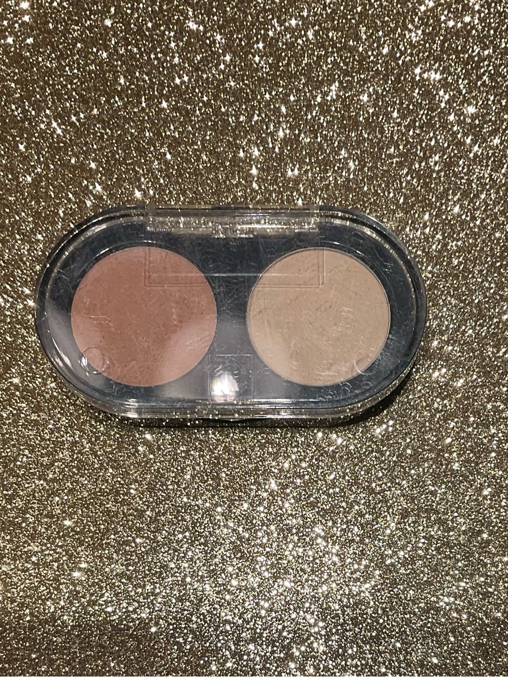 Bobbi Brown Creamy Concealer kit  Duo in Warm Beige & Pale Yellow